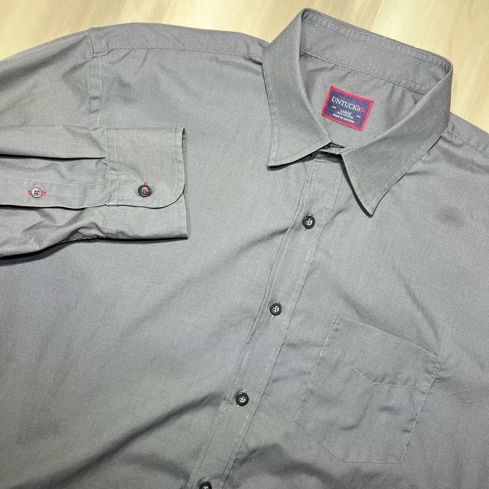 UNTUCKit Shirt Mens Large Gray Wrinkle Free Long Sleeve Button Up Pocket Cotton